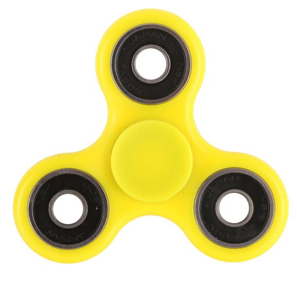 Triangle Gyro Finger Spinner